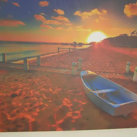 Doll House Next To The Sea Apartment