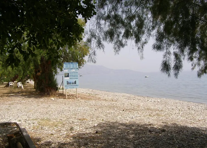 Doll House Next To The Sea Apartmán Agioi Theodoroi (Corinthia)